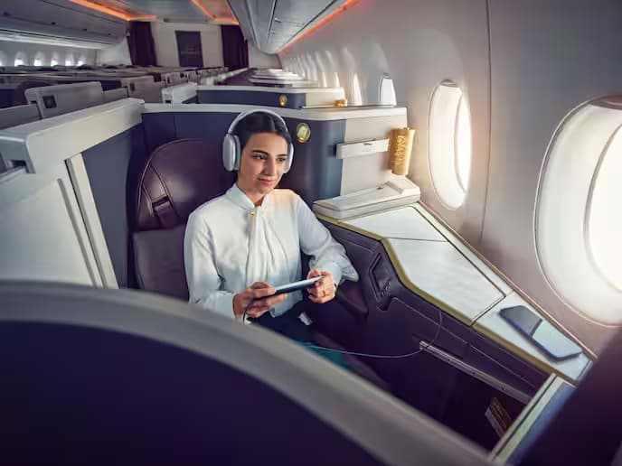 Etihad Business Class Fares to Europe Discounted Fares thumbnail 4